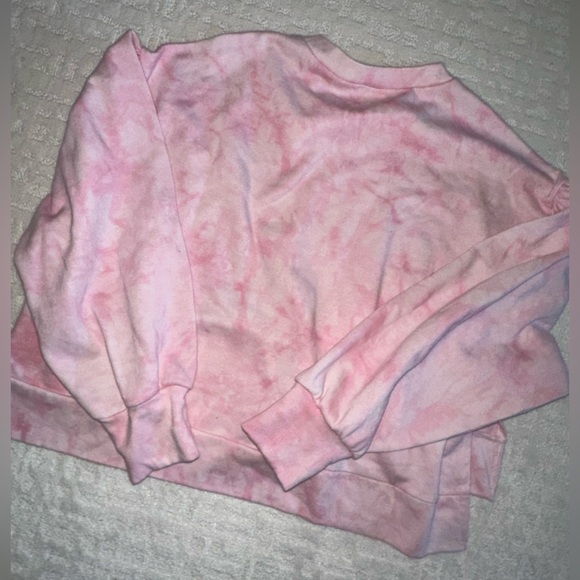 Tie Dye Crop Top Sweatshirt with puff sleeves by Crown & Ivy - Picture 3 of 8